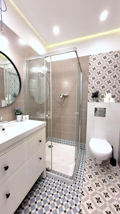 Apartment Wild & Huge Comfy 5 Min To Main Square Krakau
