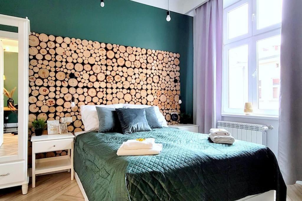 Wild & Huge Comfy 5 Min To Main Square Krakau